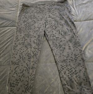 Black and Gray Patterned Casual Pants